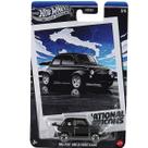 Carro HOT Wheels Vintage Fiat 500 D Modificado Mattel HRT81
