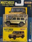 Carro Matchbox Collectors Series Gold - MB G550 1:64 (2015)