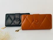 Carteira de bolso feminina