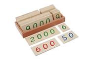 Cartões numéricos de madeira Adena Montessori com caixa (1-9000) Cartões numéricos de madeira Adena Montessori com caixa (1-9000)