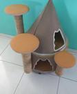 Casa com 3 Arranhadores
