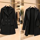 Casaco feminino com botões tamanho longo, lã batido elegante. Casaco feminino com botões tamanho longo, lã batido elegante.