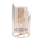Castiçal elegante de metal dourado para jantar e decoração