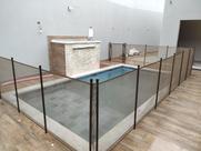 Cerca removível para piscina - pintura eletrostática Marrom com base reforçada - módulo de 4 metros