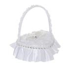 Cesta de travesseiros Ring Bearer para casamento com design de coração branco