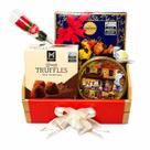 Cesta Presente Gourmet com Importados, Cookies e Chocolates