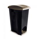Cesto de lixo plástico Preto com pedal - 3496 - 30 Litros - Plasutil Cesto de lixo plástico Preto com pedal - 3496 - 30 Litros - Plasutil