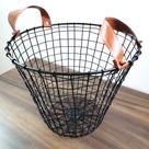 Cesto em Metal Preto com Alça em Couro P 30cm - Enjoy