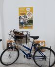 Cesto para pet em bicicleta, não gira com o guidão, suporta até 25kg e se adapta a todo tipo bike, pintado, engate rápido, cesto cinza. Cesto para pet em bicicleta, não gira com o guidão, suporta até 25kg e se adapta a todo tipo bike, pintado, engate rápido, cesto cinza.