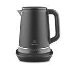 Chaleira Elétrica Electrolux Inox Preta Expert com Tecnologia PerfectSense EKP70