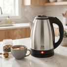 Chaleira elétrica Inox Desligamento Automático Base Giratória 1,8L de 220V