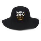 Chapéu Cata Ovo De Feltro Natanzinho Frase:NatanzinhoCor:Preto
