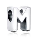 Charm Anmors Letra M en Plata Esterlina 925 para Pulseras