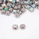 Chaton Engrampado Quadrado 8mm Metal e Acrílico com 200 peças Chaton Engrampado Quadrado 8mm Metal e Acrílico com 200 peças