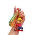 Chaveiro Cute Bear on Scooter PVC para mulheres e homens
