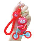 Chaveiro Cute Strawberry Bear, desenho animado, urso vermelho em bicicleta Chaveiro Cute Strawberry Bear, desenho animado, urso vermelho em bicicleta