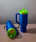 Chaveiro de Bolsa Mini Garrafa - Porta Hidratante Labial Cor:Azul Copa