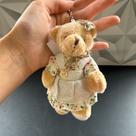 Chaveiro urso de pelúcia com roupa decorativo para chave chaves chaveirinho ursinho pelucia de pendurar presente