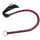 Chicote Longo em Tiras Super Fibra na cor Vermelho e Preto