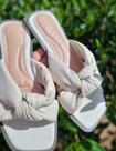 Chinelo branco confort