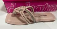 Chinelo Dakota Chinelo Dakota