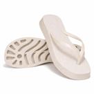 Chinelo feminino injetado confortável leve e macio , perfeito para o verão , praia , piscina Chinelo feminino injetado confortável leve e macio , perfeito para o verão , praia , piscina