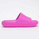 Chinelo Feminino Slide Hug Fúcsia Petite Jolie PJ7639 Chinelo Feminino Slide Hug Fúcsia Petite Jolie PJ7639
