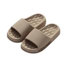Chinelo Masculino de Verão com Sola Macia e Antiderrapante - Ideal para Casa, Praia e Interiores Chinelo Masculino de Verão com Sola Macia e Antiderrapante - Ideal para Casa, Praia e Interiores
