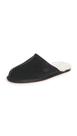 Chinelo Masculino UGG Scuff de Couro Preto com Palmilha de Pele de Carneiro Chinelo Masculino UGG Scuff de Couro Preto com Palmilha de Pele de Carneiro