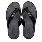 Chinelo Oakley Crowd Grenadine