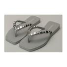 Chinelo Rafitthy Bold Buttons 021372