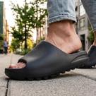 Chinelo Slide Unissex Nuvem Conforto Total Anatômico Antiderrapante Leve Macio Chinelo Slide Unissex Nuvem Conforto Total Anatômico Antiderrapante Leve Macio