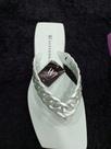 Chinelo wj detalhes corrente