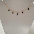 Choker com Pedra Preta Delicada Minimalismo Sofisticado em Semijoia Elegante Simonatto Joias