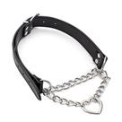 Choker Corrente Com Coração Gótico Estiloso Em Couro