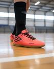 Chuteira Umbro Futsal Ultraskin Coral Jr Cod: 16100 Chuteira Umbro Futsal Ultraskin Coral Jr Cod: 16100