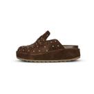 Clog Feminino Anatômico Com Tachas Caramelo