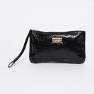 Clutch feminina em couro Clutch feminina em couro