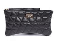Clutch feminina em couro Clutch feminina em couro