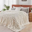 Cobertor Lotus Karen Faux Fur Queen Size Creme Branco 230x230cm