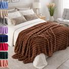 Cobertor Manta Soft Canelada Casal Microfibra 1,80 X 2,00 Macia Quentinha Inverno