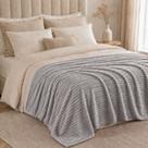 Cobertor Manta Soft Canelada Casal Microfibra 1,80 X 2,00 Macia Quentinha Inverno Cobertor Manta Soft Canelada Casal Microfibra 1,80 X 2,00 Macia Quentinha Inverno