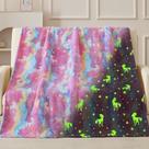 Cobertor QSTEHEML Unicorn Glow in The Dark 50x60cm para crianças