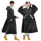 Cobertor Vestível com Capuz Bedsure Sherpa - Para Homens e Mulheres Cobertor Vestível com Capuz Bedsure Sherpa - Para Homens e Mulheres