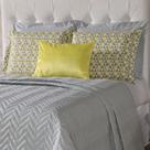 Cobre Leito Queen Chevron Amarelo e Cinza Casaborda 6 Peças Cobre Leito Queen Chevron Amarelo e Cinza Casaborda 6 Peças