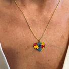 Colar autismo coração quebra cabeça banhado a ouro 18k