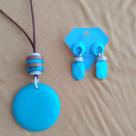 Colar azul