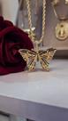 Colar Borboleta Cravejada Colorido Banho de Ouro 18 Semijoias Colar Borboleta Cravejada Colorido Banho de Ouro 18 Semijoias