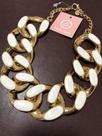 Colar chain big branco e dourado
