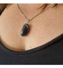 Colar Com Pingente De Pedra Sodalita Rolada Colar Com Pingente De Pedra Sodalita Rolada
